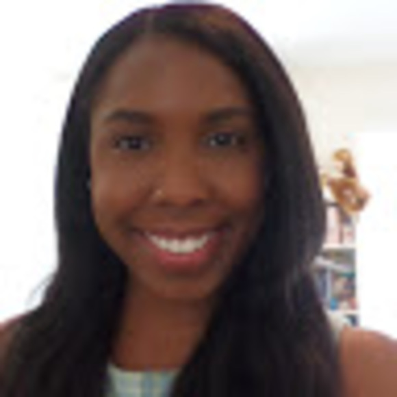 Meet your Posher, Stephanie - Picture 1 of 1